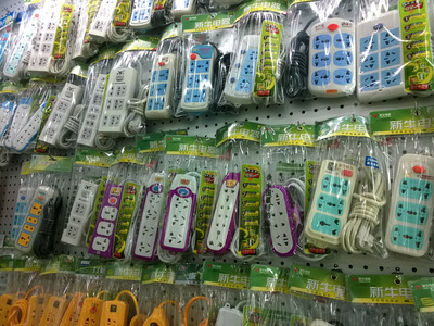 220/222插板與有線插座 批發(fā)商與移動(dòng)排插選購指南